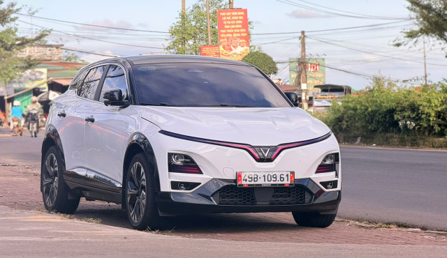 taxi điện kiến đức